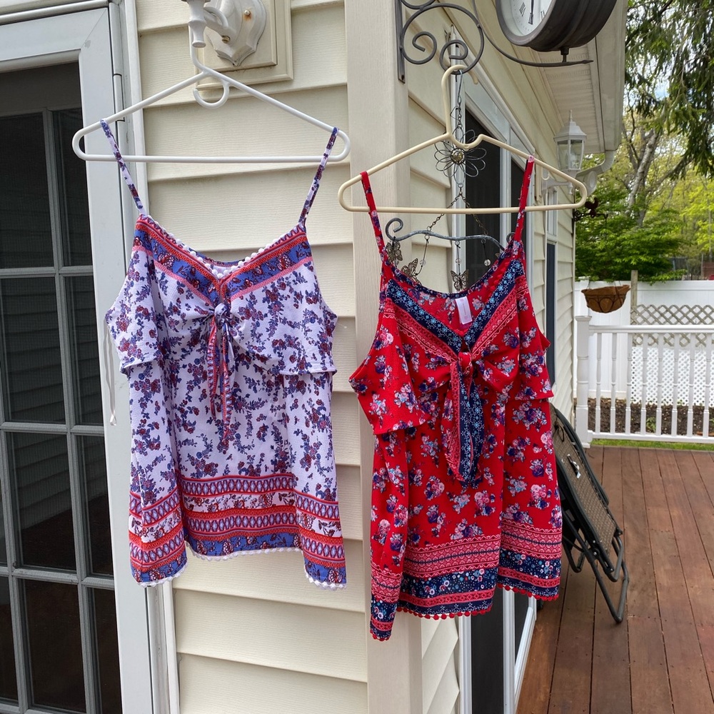 No boundaries tank top bundle